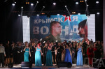 В СЕВАСТОПОЛЬСКОМ ДОМЕ ОФИЦЕРОВ ЧЕРНОМОРСКОГО ФЛОТА РАЗЛИЛАСЬ КРАСИВАЯ ПЕСНЯ В СЕВАСТОПОЛЬСКОМ ДОМЕ ОФИЦЕРОВ ЧЕРНОМОРСКОГО ФЛОТА РАЗЛИЛАСЬ КРАСИВАЯ ПЕСНЯ